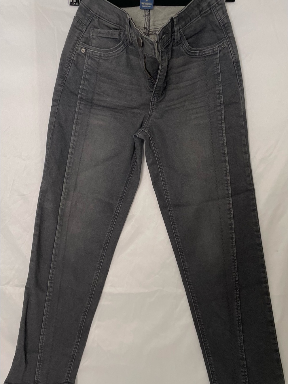 Democracy Women’s Charcoal Skinny Jeans